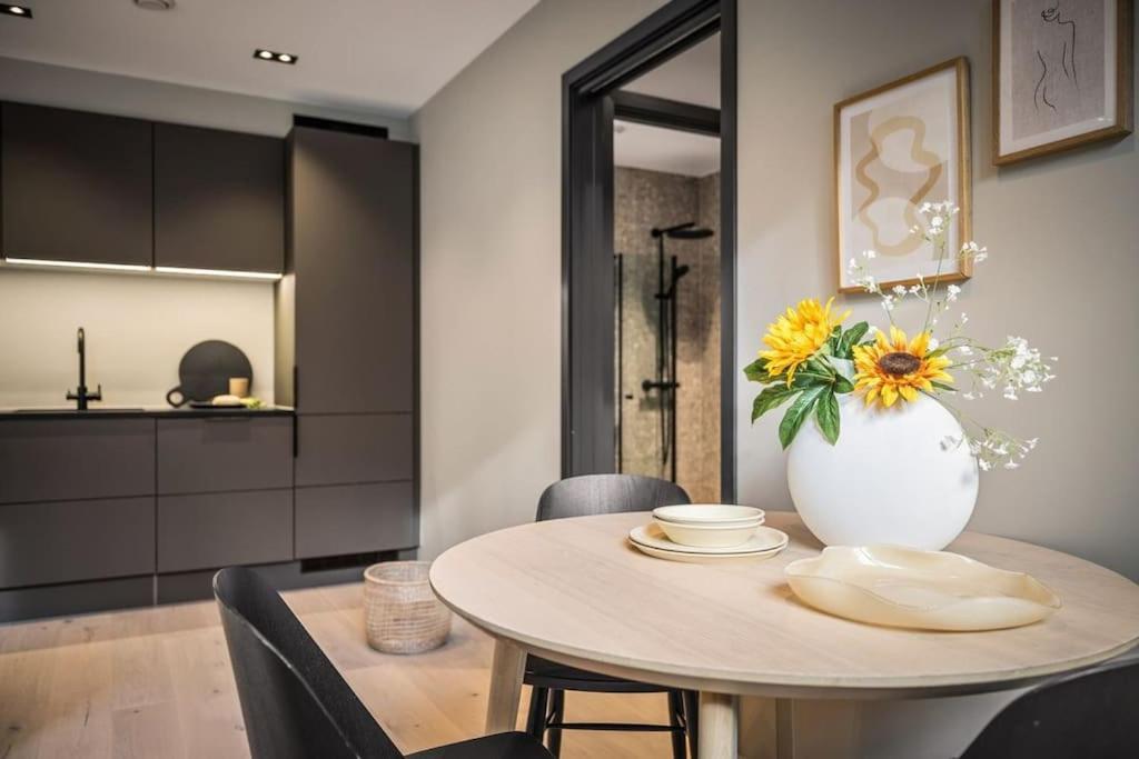 Stay L Luxurious Hideaway In Centrum Bergen Kültér fotó
